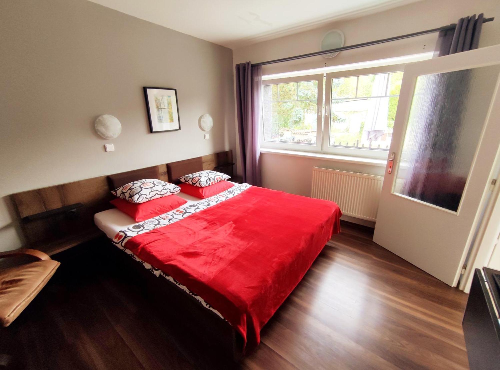Cozy Gardens Apartments In Prag Dış mekan fotoğraf