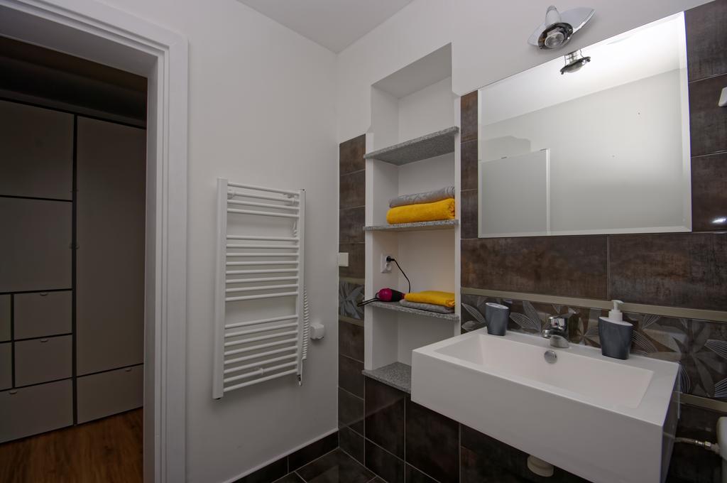 Cozy Gardens Apartments In Prag Dış mekan fotoğraf