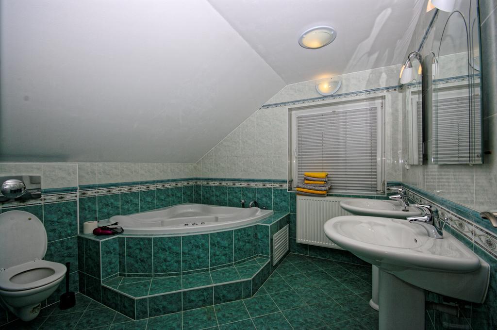 Cozy Gardens Apartments In Prag Dış mekan fotoğraf